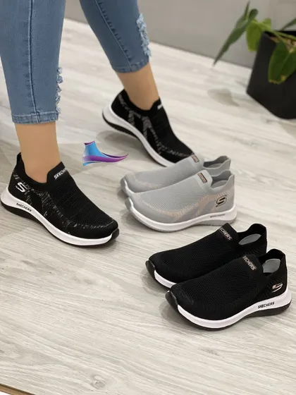 کتانی اسکیچرز زنانه کد 470