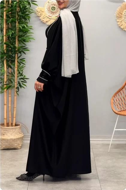 عبا مزونی محیا