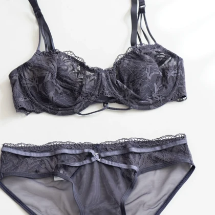 سوتین نیو Neev مدل Paniz