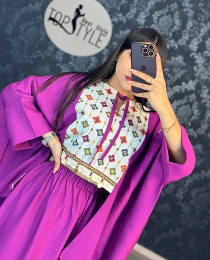 مانتو و دامن آرشین کد : 8072