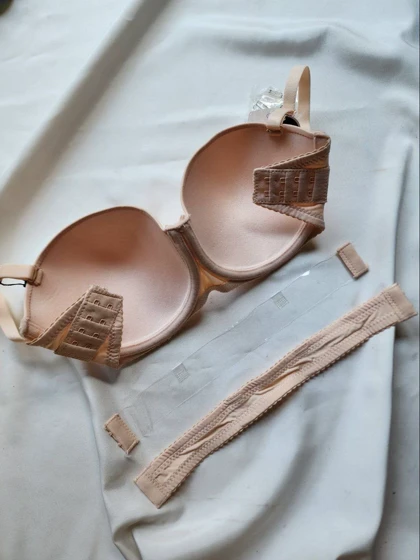 سوتین دکلته پشت نامرئی ابرنازک Rumu کد: 88567