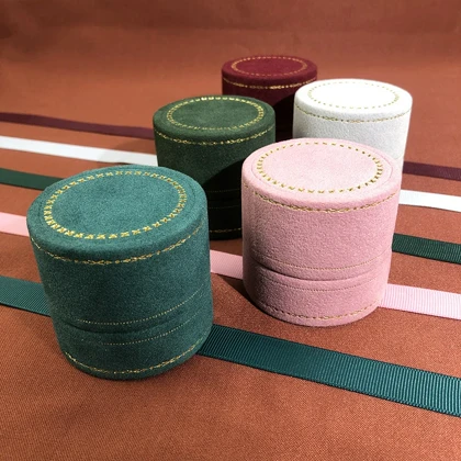 جعبه جواهر مخملی