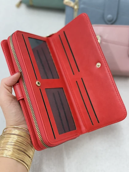 کیف پول مارتونی