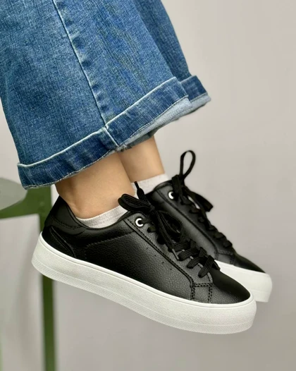 ونس بیسیک برشکا (کتانی زنانه برند یرفا)