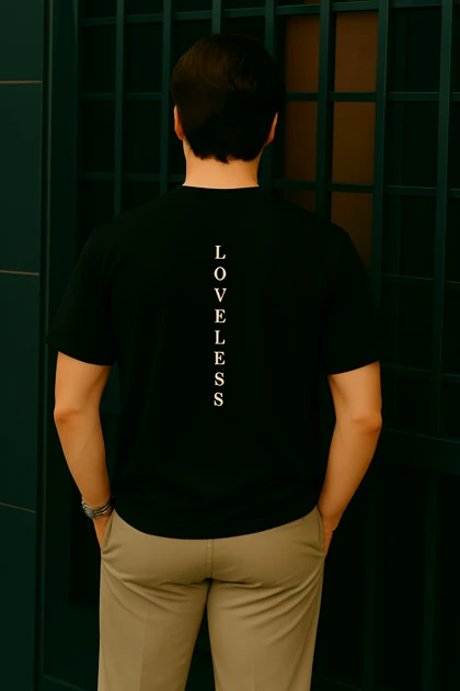 تیشرت پنبه 2 رو پشت چاپ طرح LOVELESS