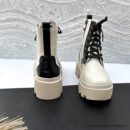 نیم بوت زنانه استرادیواریوس مدل Stradivarius Flat Ankle Boots - BTB75
