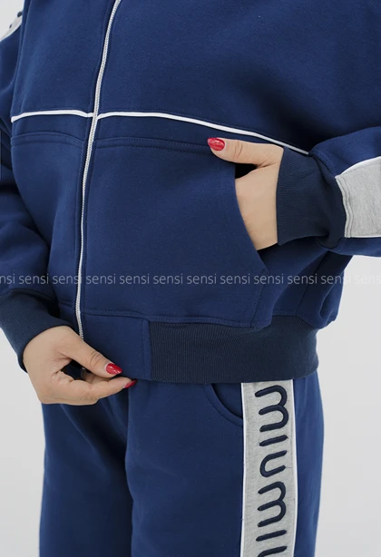 ست سویشرت شلوار زنانه داخل کرکی miu-miuکد1006888