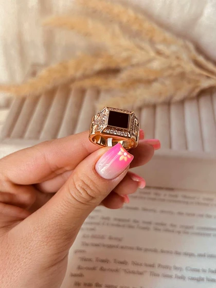 انگشتر زنانه و مردانه نگین مشکی ژوپینگ M87