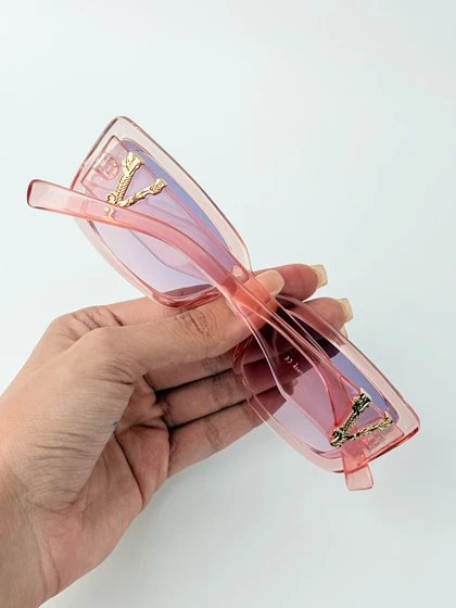 عینک آفتابی زنانه صورتی