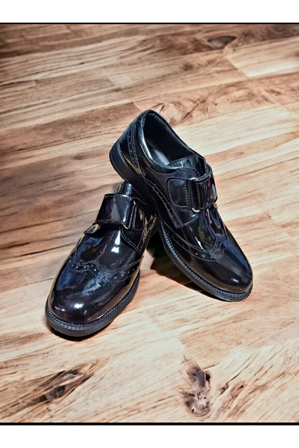 کفش کلاسیک بچگانه patik-ayakkabi