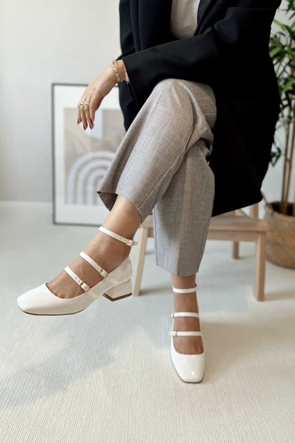 کفش پاشنه‌بلند کلاسیک زنانه polka-store polka-store