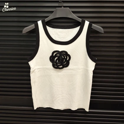 تاپ زنانه گل‌دار وارداتی کد 13