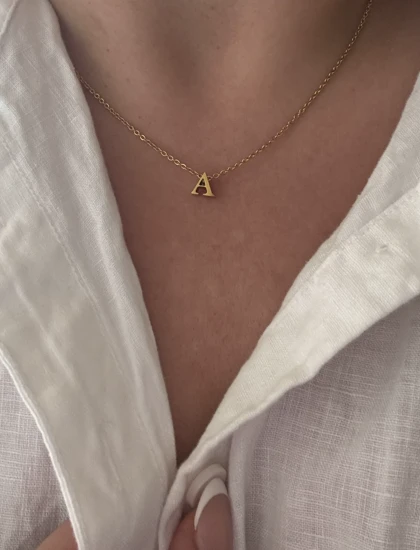 گردنبند ظریف حروف سیلور