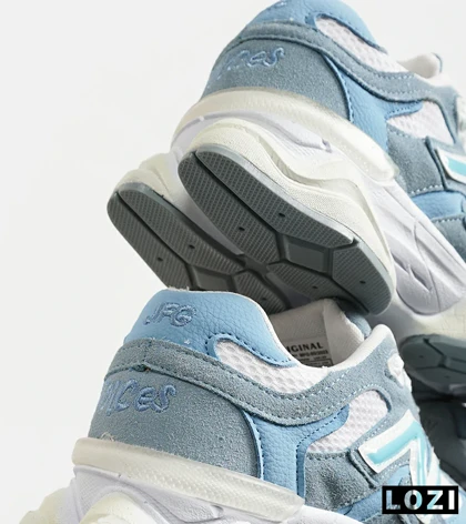 کفش کتانی زنانه آبی کرم NEW BALANCE 9060