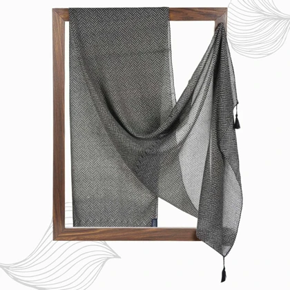 شال طرح خطی زنانه - 39251734