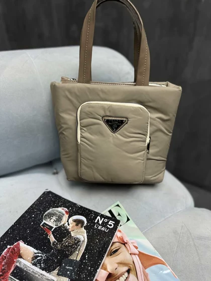 کیف جیب‌دار PRADA