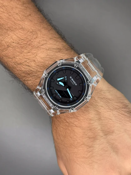 ساعت مچی کاسیو جی-شاک بند شیشه ای صفحه مشکی عقربه آبی Casio G-SHOCK