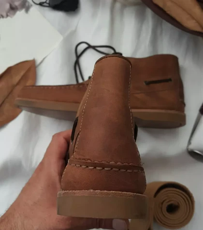 نیم‌بوت رویه چرم