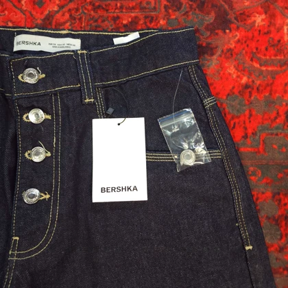 شلوار جین بالونی سرمه‌ای خام شور bershka بدون جنسیت کد 421