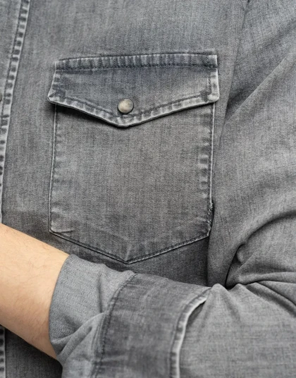 جین دو جیب دکمه پرچی