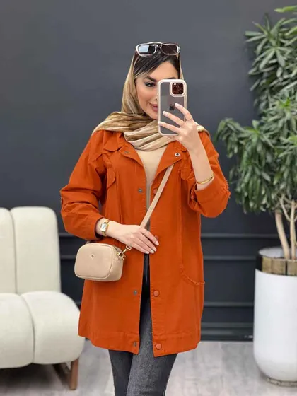 مانتو برش هلالی آستین ریش