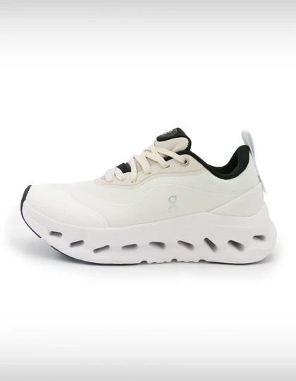کتانی دویدن Unisex آن رانینگ Cloud Nova U