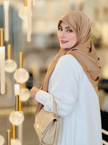 روسری ساتن نسکافه ای