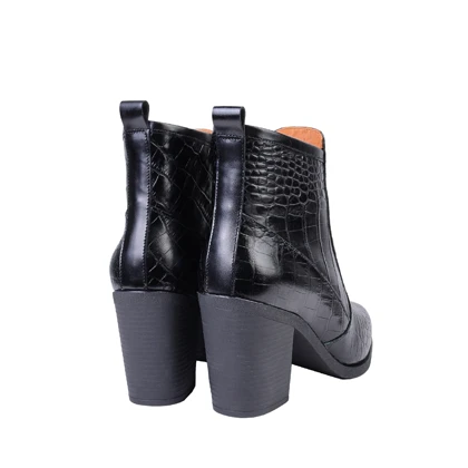 بوت چرم زنانه پاشنه‌دار 742