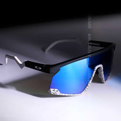 عینک اوکلی 3 لنز STURO LIGHT BLUE