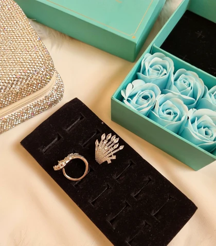 انگشتر جواهری نمادار فری سایز