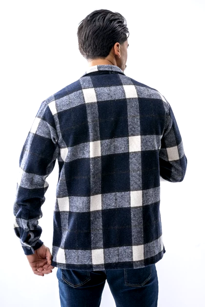 پیراهن آستین بلند پشمی جیب‌دار مردانه