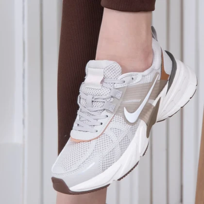 کتانی دخترونه وارداتی مستر NIKE_V2K