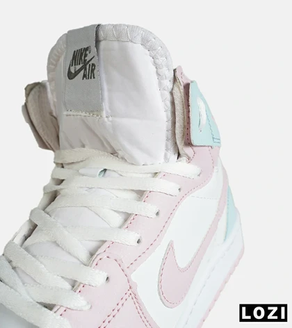 کفش کتانی ساق‌دار زنانه سفید صورتی آبی نایک NIKE jordan 1 مدل 7821