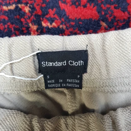 جاگر با پارچه‌ی دورس 5 نخ کرمی از standard cloth کد 245