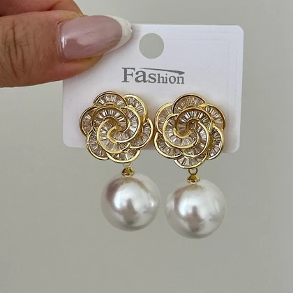 گوشواره مجلسی گل مرواریدی کد 675