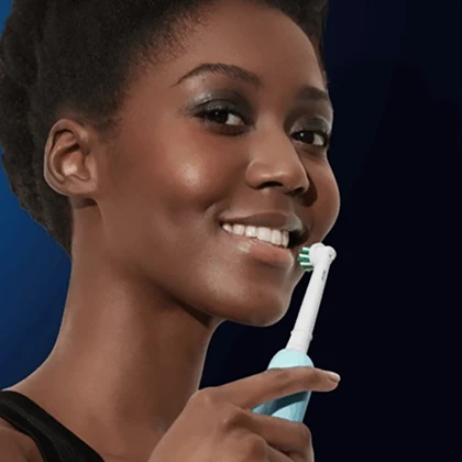 مسواک برقی اورال بی Oral-B مدل PRO SERIES 1 به همراه کیف سفری