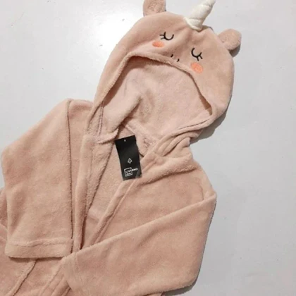 حوله دخترانه لیوارنو کد Z-TYF43