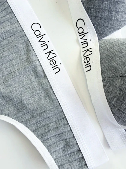 ست شورت و سوتین دخترانه پوش آپ دار کبریتی نوشته کلوین کلاین Calvin klein فیتن Fitan