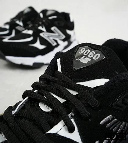 کفش کتانی بزرگ پا مشکی سفید NEW BALANCE 9060 مدل 4271