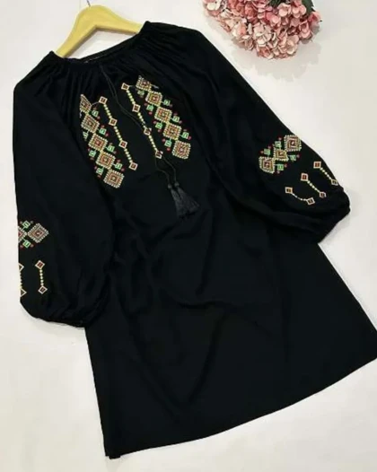 ترنم تک مشکی