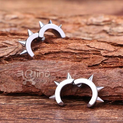 پیرسینگ گوش مدل حلقه‌ای اسپایک دار