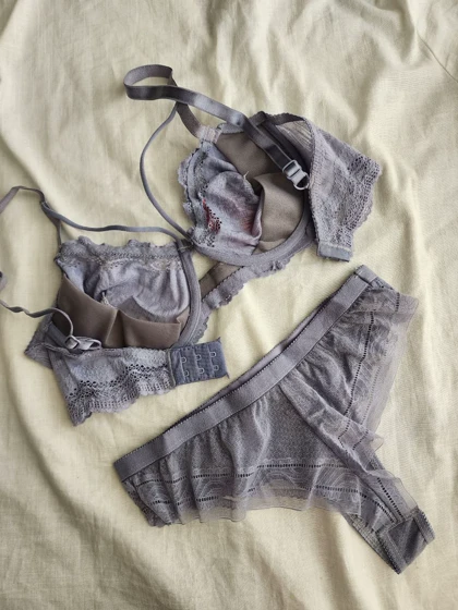 ست سوتین و شورت تمام تور فنردار برند HR کد: 0333