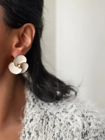 گوشواره طرح 3 گلبرگ