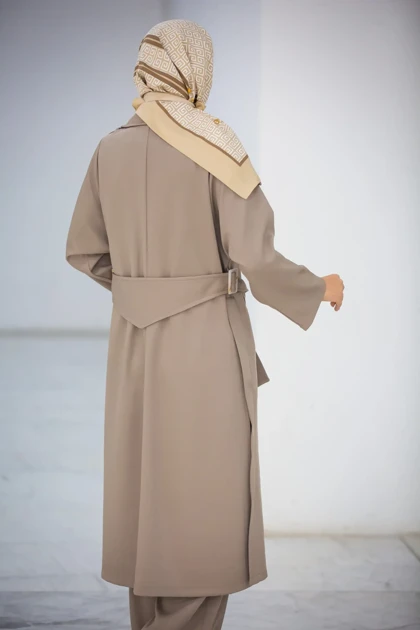 بارانی کجراه بغل چاک بلند