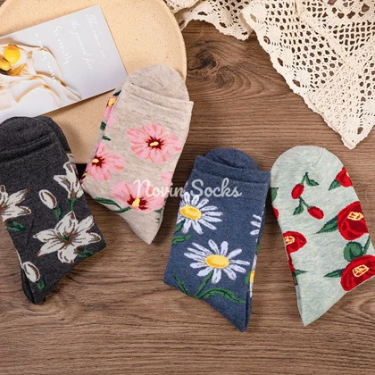 جوراب ساق‌دار نیلوفر