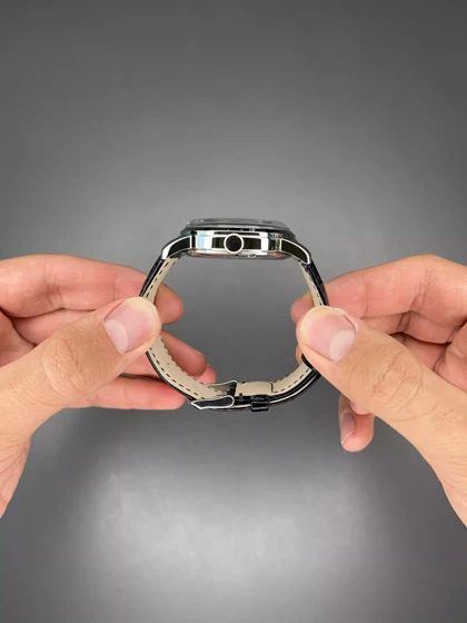 ساعت مچی اورینت اوپن هارت بند چرمی صفحه مشکی Orient