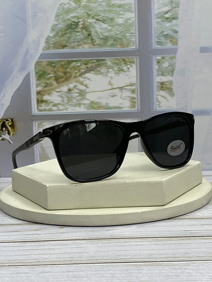 عینک آفتابی پرسول P6808 فریم کائوچو قهوه‌ای و عدسی پلی‌کربنات UV400 پلاریزه