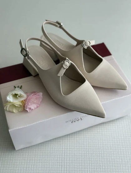 کفش زنانه Aven کرم Outlet collection