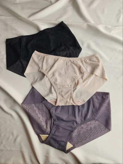 شورت تور و ساتن بدون لبه دوخت کد: 86659