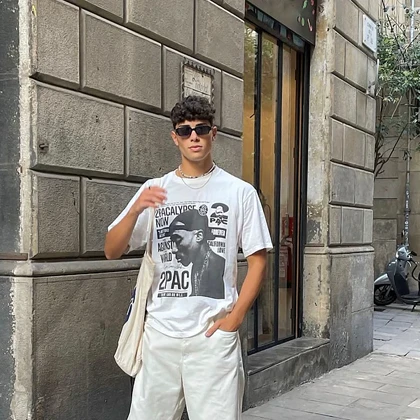 تیشرت مردانه طرح توپاک pull & bear 🇪🇸